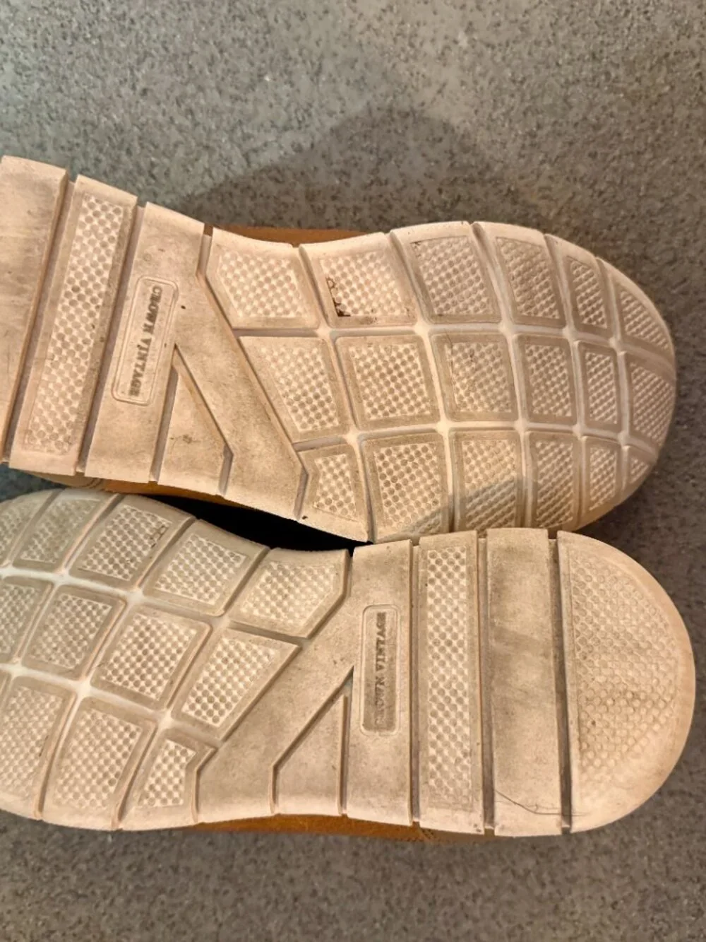 Crown Vintage Kids Dress Shoes - Size 5